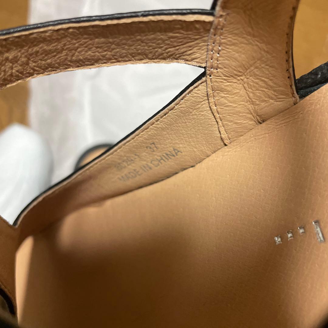 専用です。MOHI ブラック コンフォートサンダル