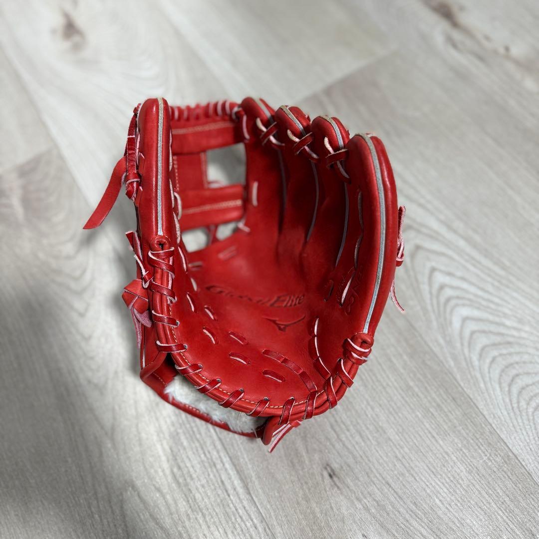 MIZUNO Global Elite レッド グローブ　内野手用 収納袋付き