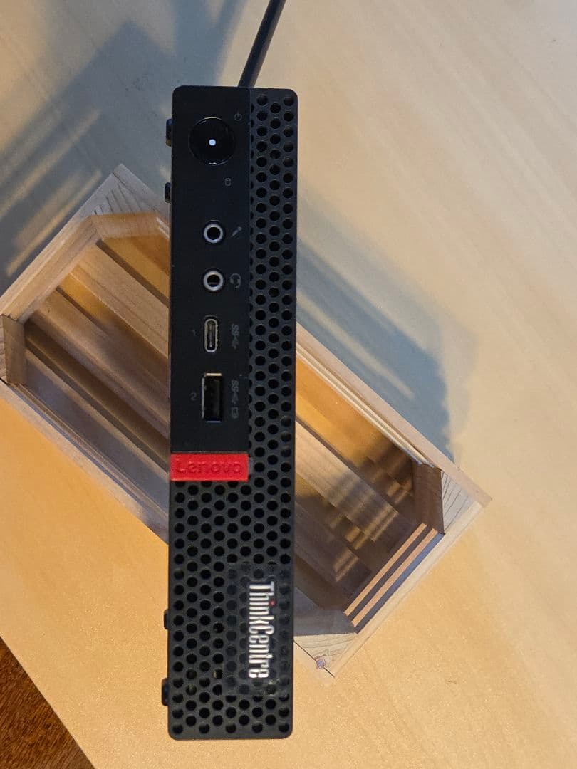 revieさん i5 9400T ThinkCentre M720q