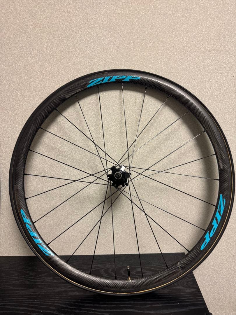 ZIPP202 カーボンホイール チューブラー シマノ11〜12速　リムブレーキ