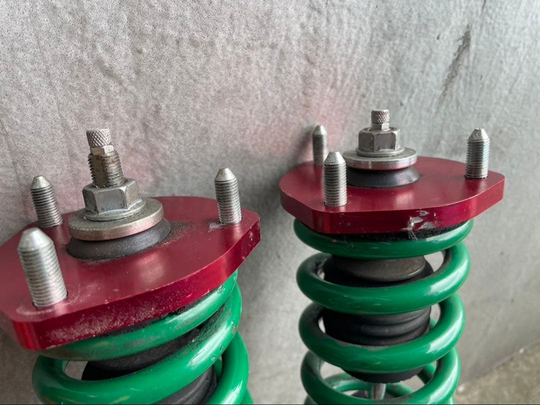 1*8様 クラウン車高調