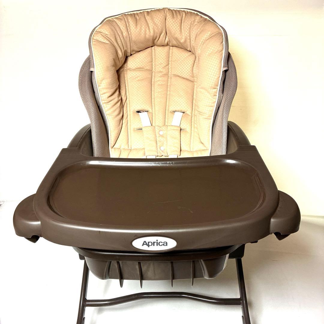 ユラリズム　オートスイング　Aprica