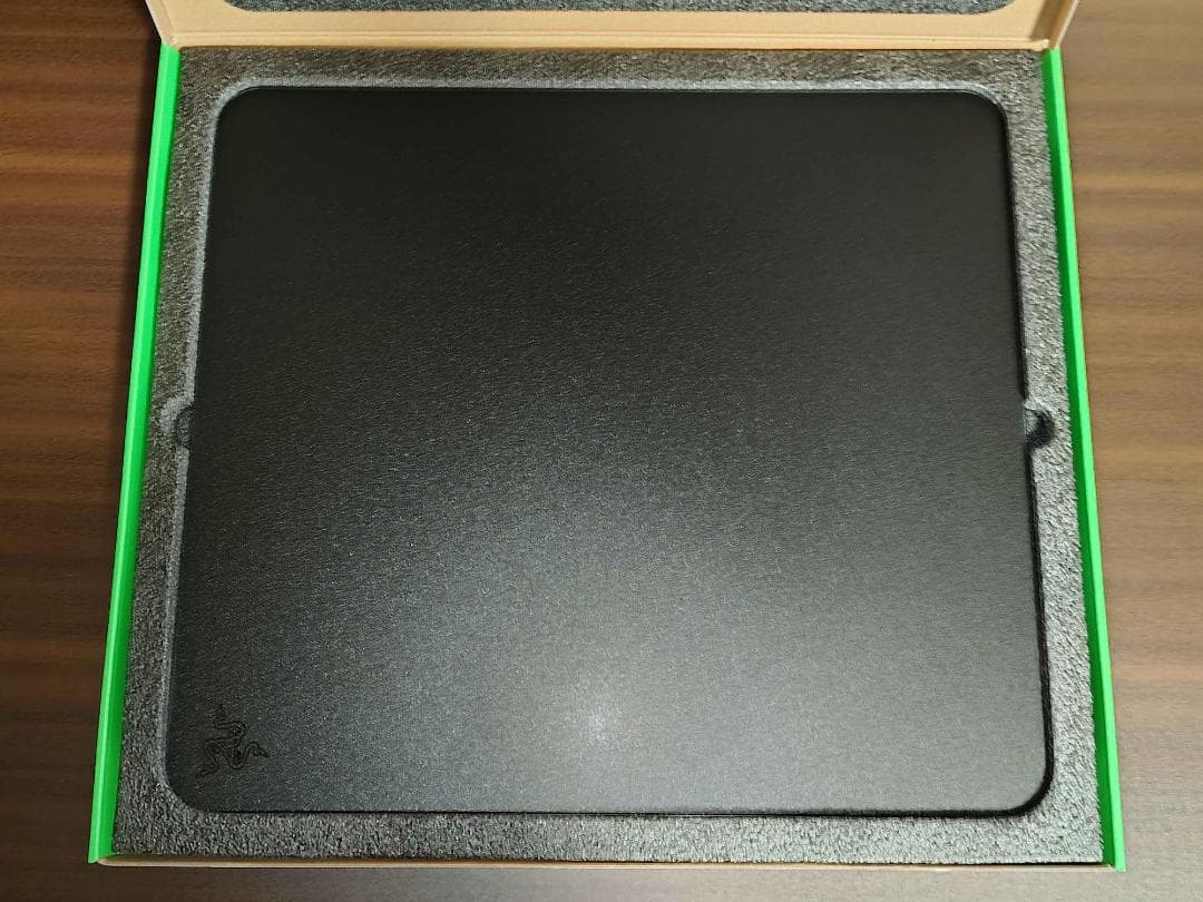 Razer Atlas Black レイザー アトラス 黒 ガラスマウスパッド