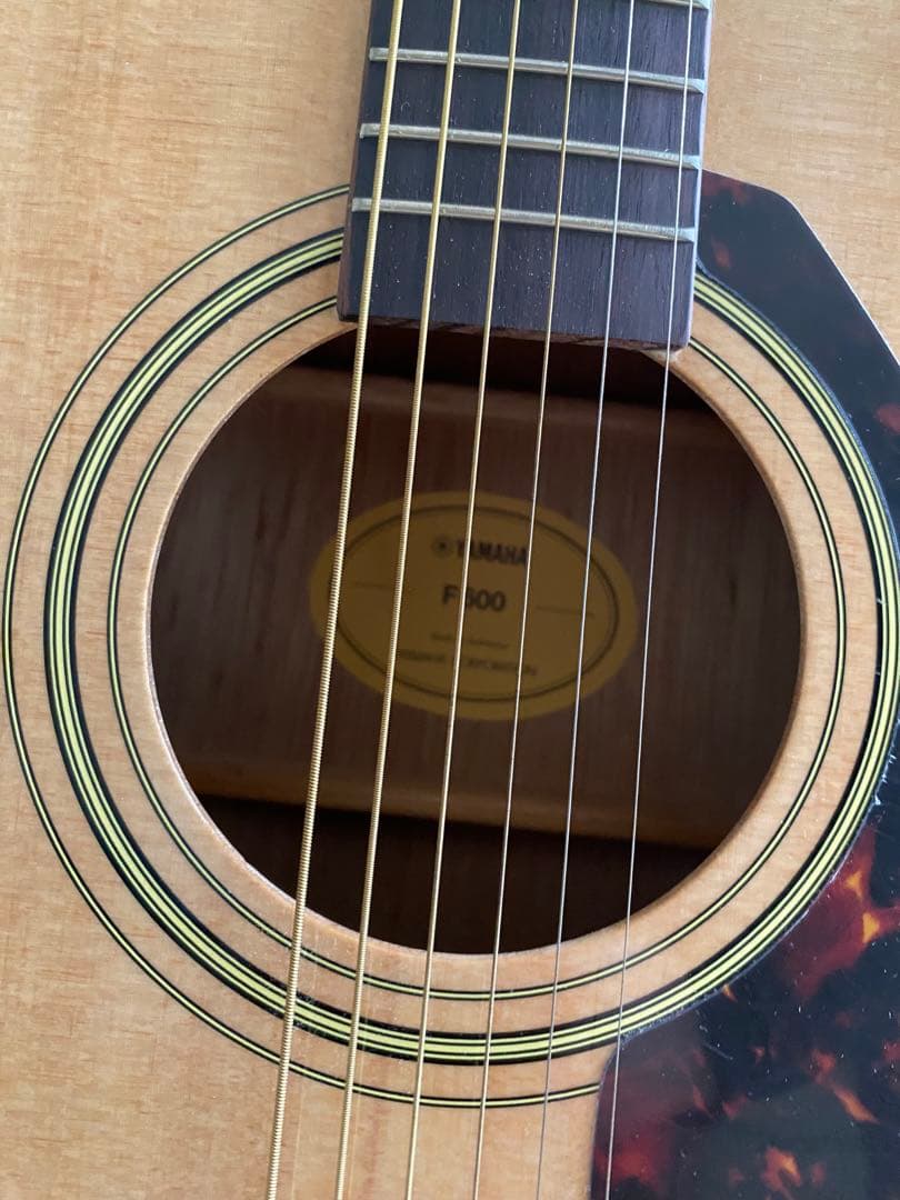 YAMAHA F600 アコースティックギター　初心者用付属品1式付き