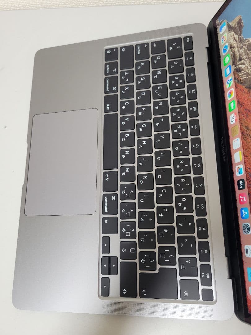 美品　Macbook Air 2020 i7/16GB/512SSD 49回充電