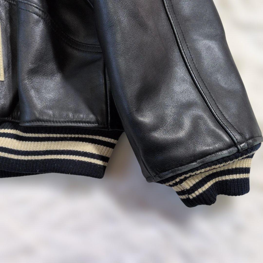 アヴィレックス レザー スタジャン S表記(M〜L相当) キルティング 超良品