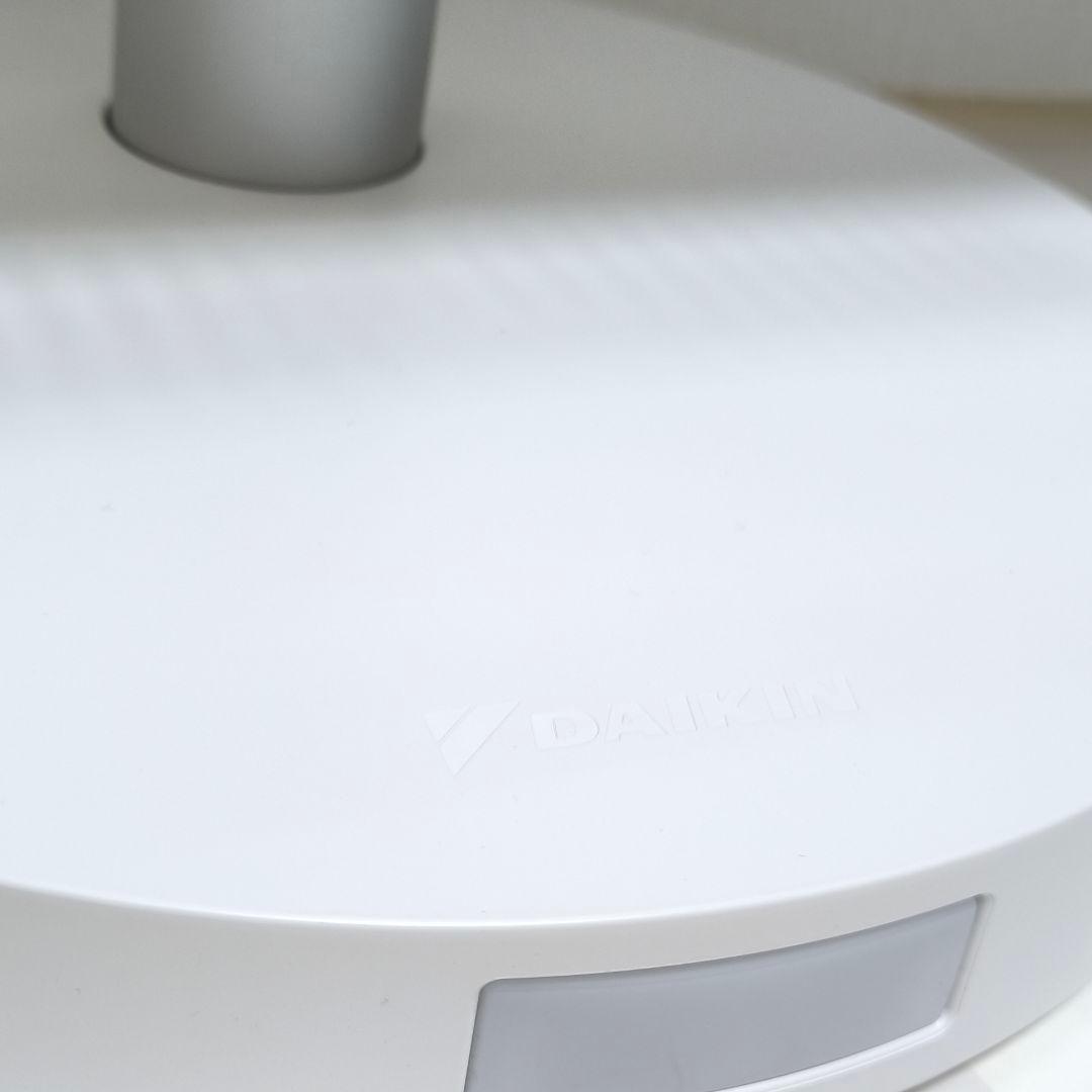 美品 22年製 ダイキン 遠赤外線暖房 セラムヒート ERFT11ZS