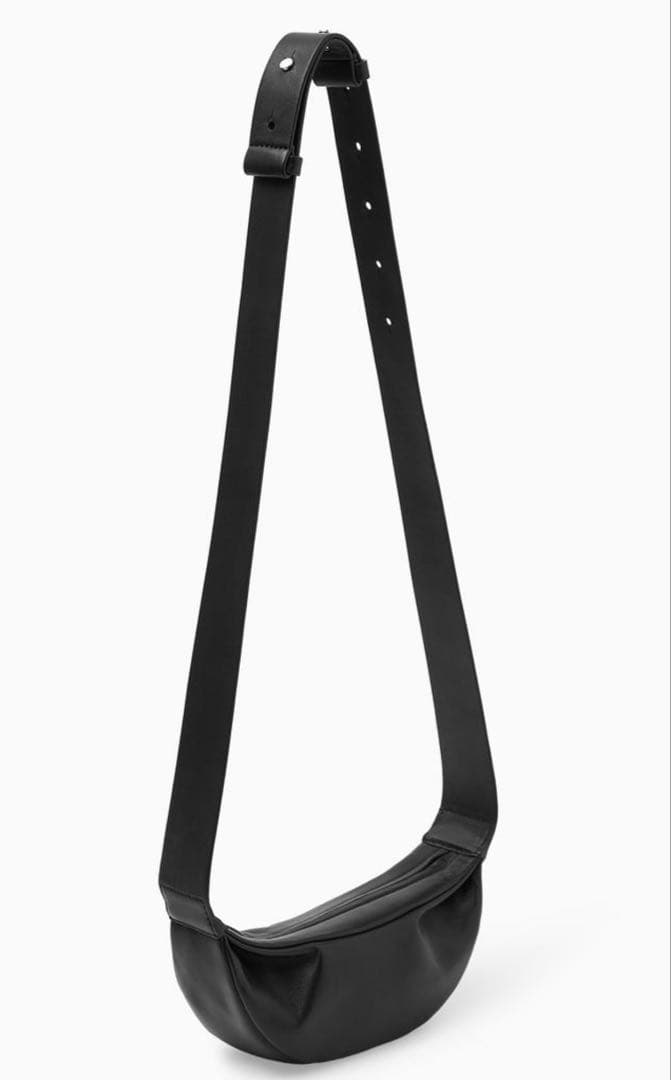 COS スイングマイクロクロスボディーバッグ-レザー