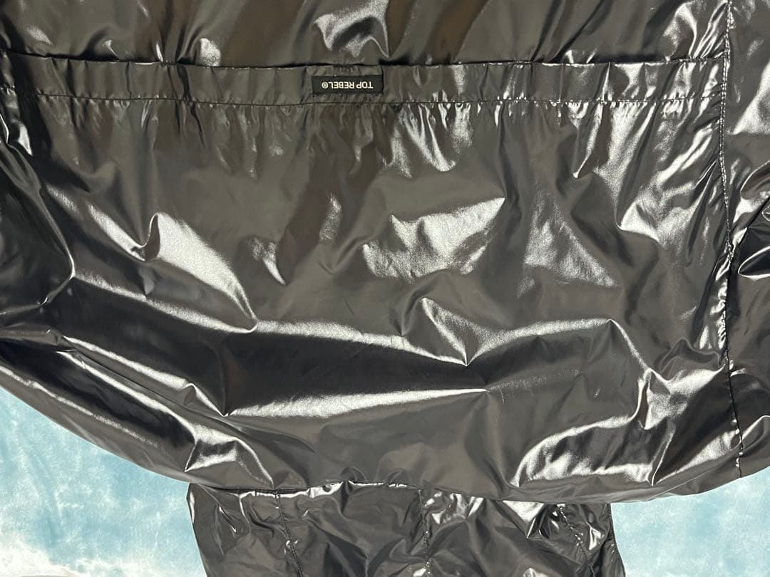 TOP REBEL ブラック ウインドブレーカー　防寒用