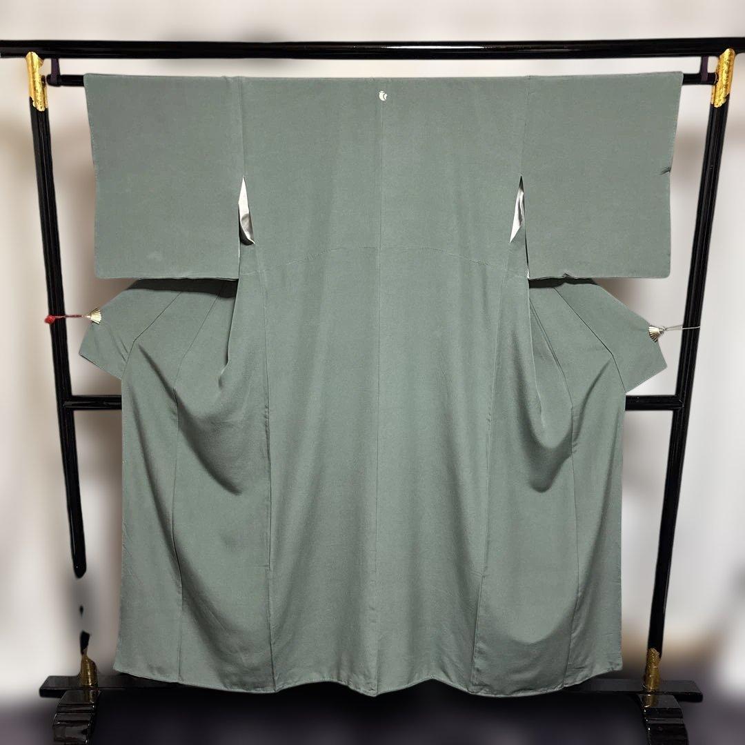 未使用近い　美品　袷　正絹　縮緬　色無地　フルセット　西陣唐織漆箔袋帯