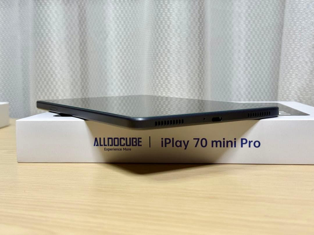 美品 ALLDOCUBE iPlay 70 mini Pro 純正ケース付