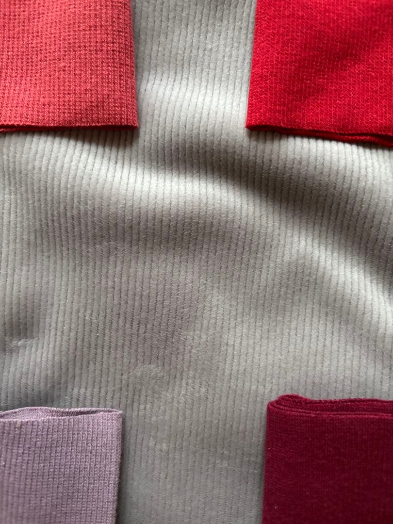 コーデュロイニット