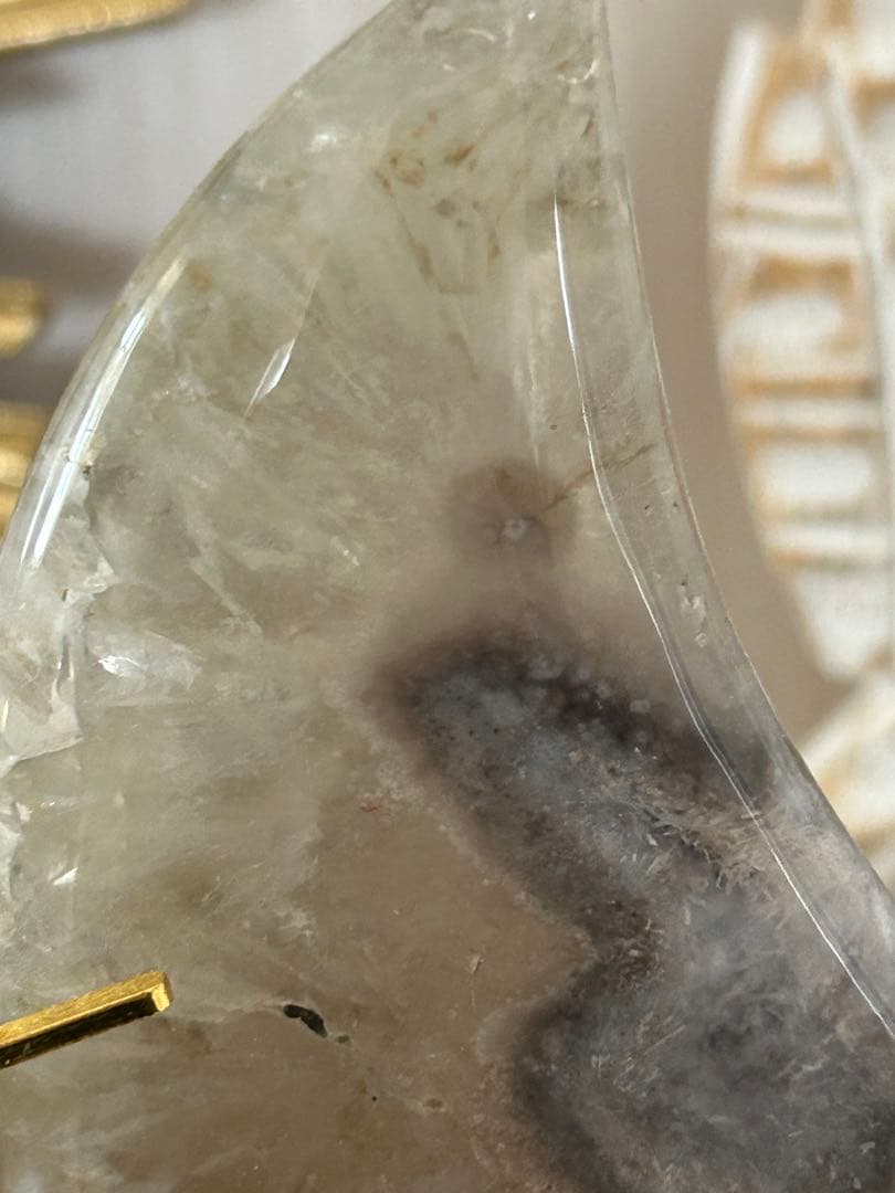 希少月の形 天然石 アゲート 原石 ドゥルージー付 インテリア