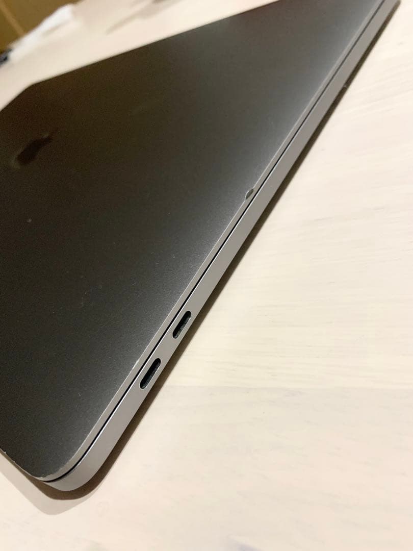 MacBook本体 MacBook Pro 16inch 2TB 32GB