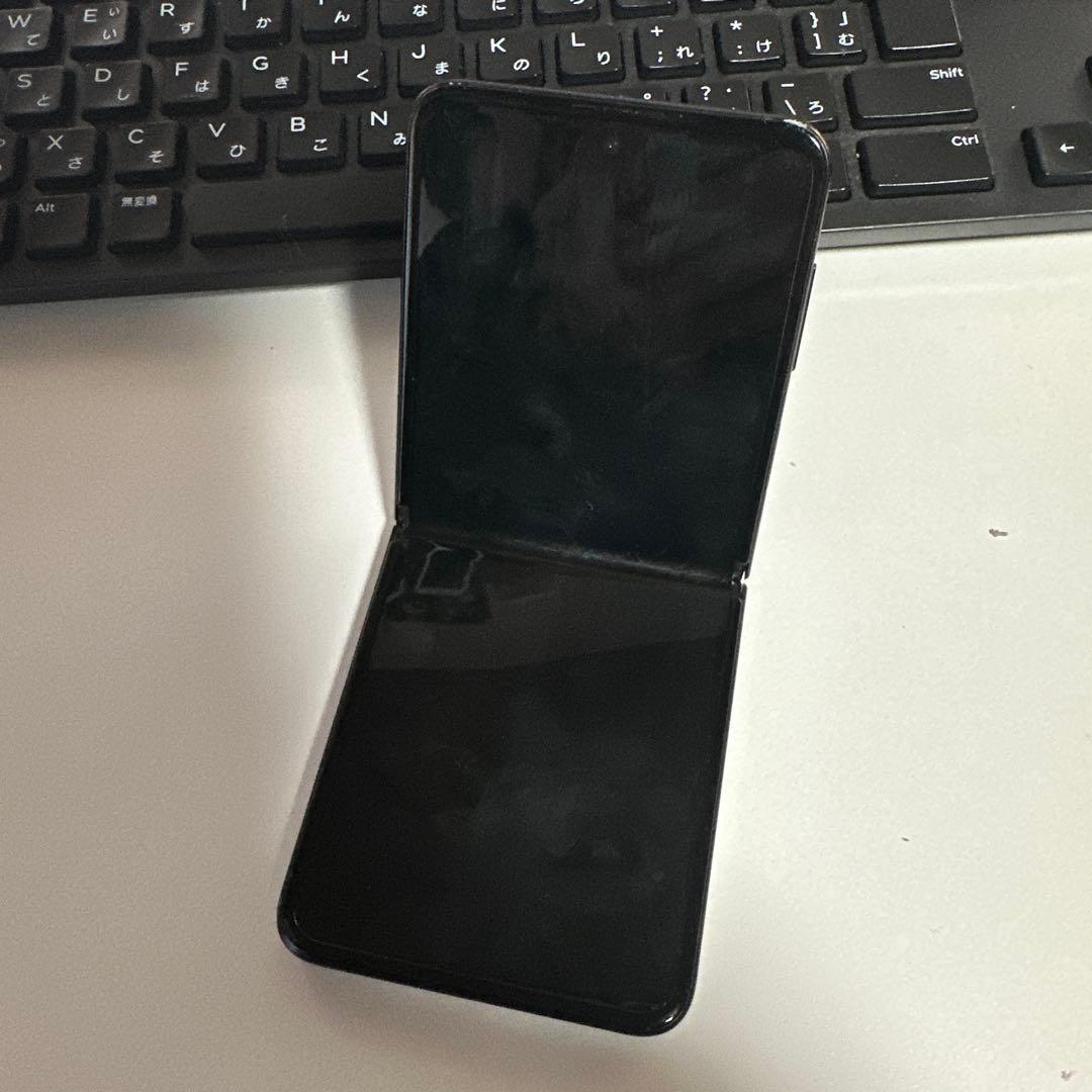 Samsung Galaxy Z Flip 3 ブラック 本体