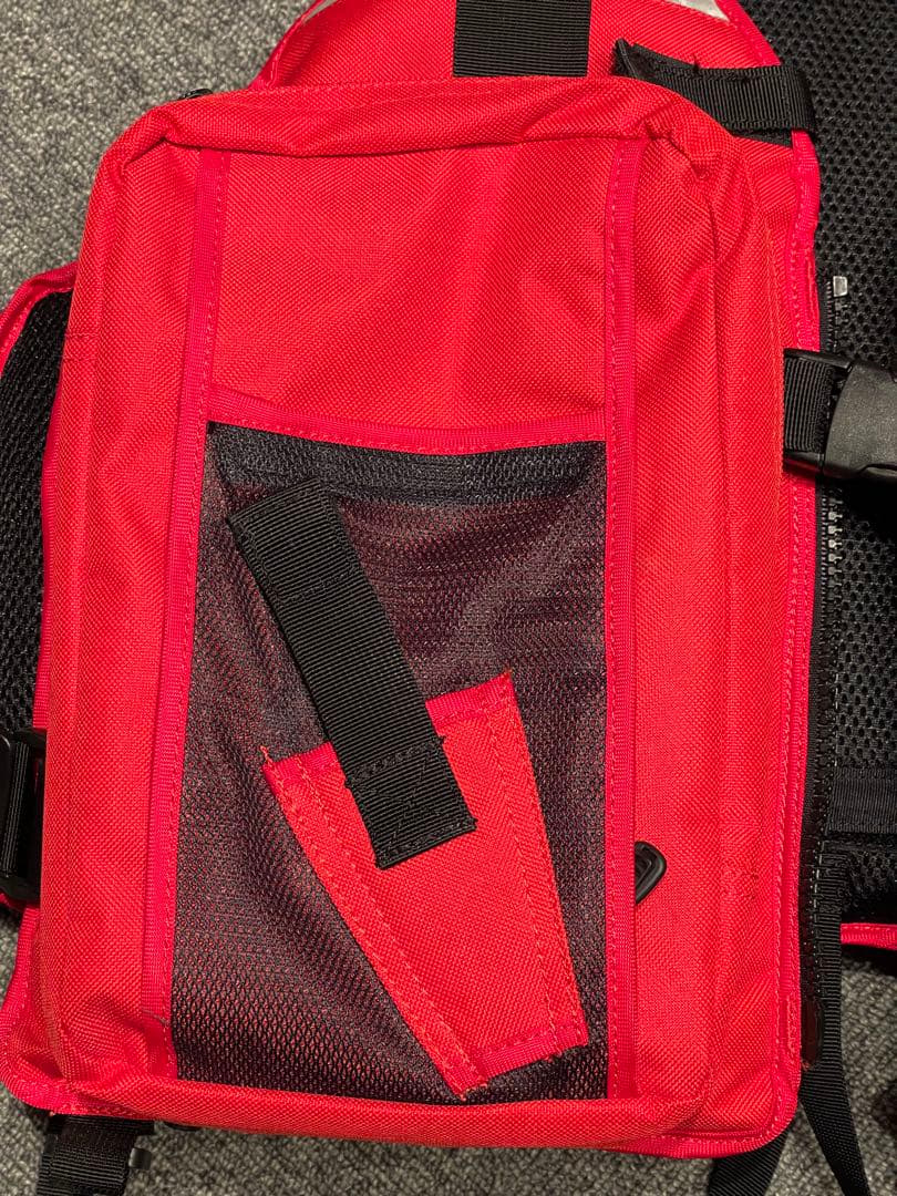 YO-ZURI フィッシングベスト レッド