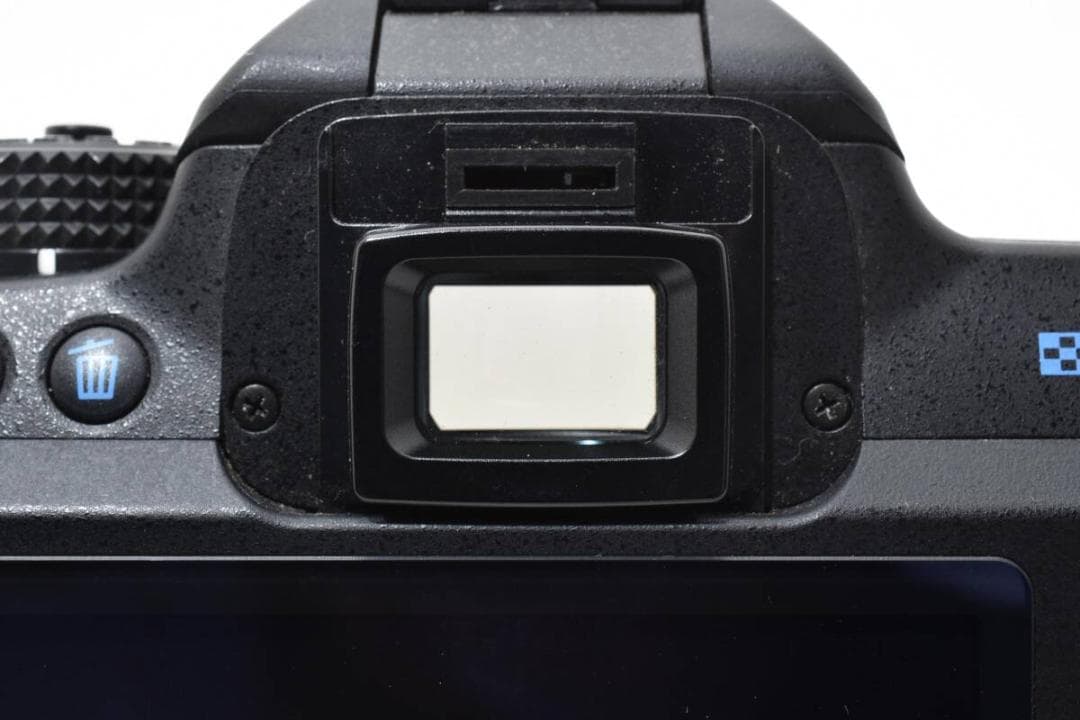 【良品】Pentax K-5 ボディ バッテリー・充電器付【動作確認済】