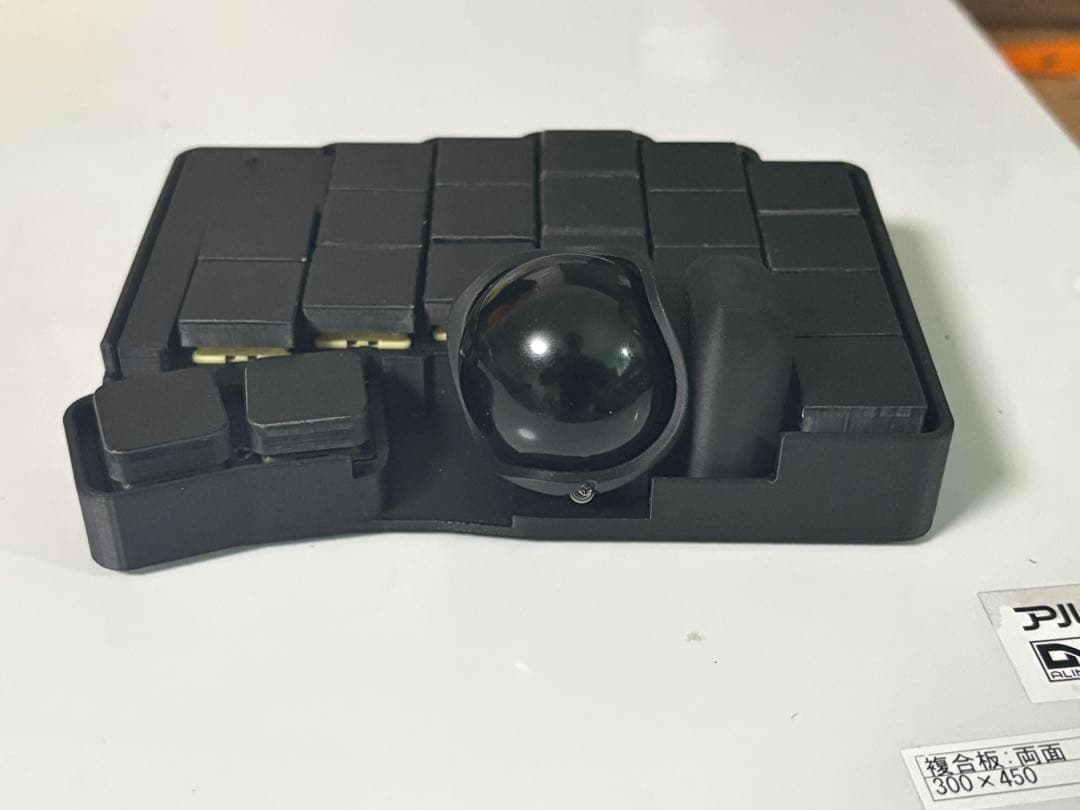 BLE無線Keyball39 ZMK ロープロファイル書斎モデル