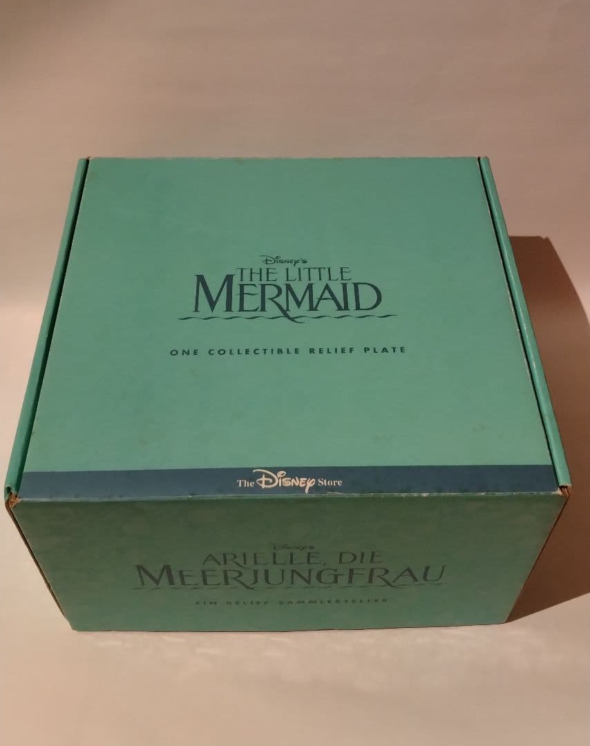 【新品】リトルマーメイド 　アースラスペル　レリーフプレ