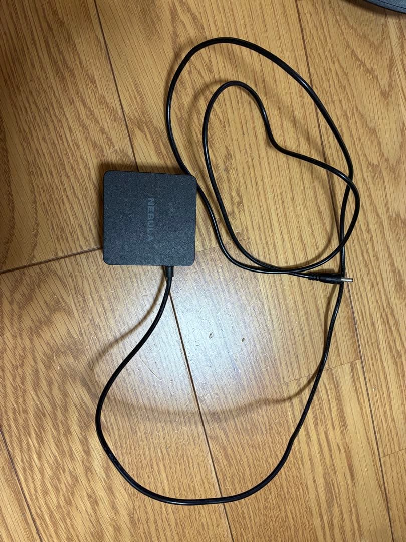 よし　Anker NEBULA Apollo プロジェクター 三脚セット