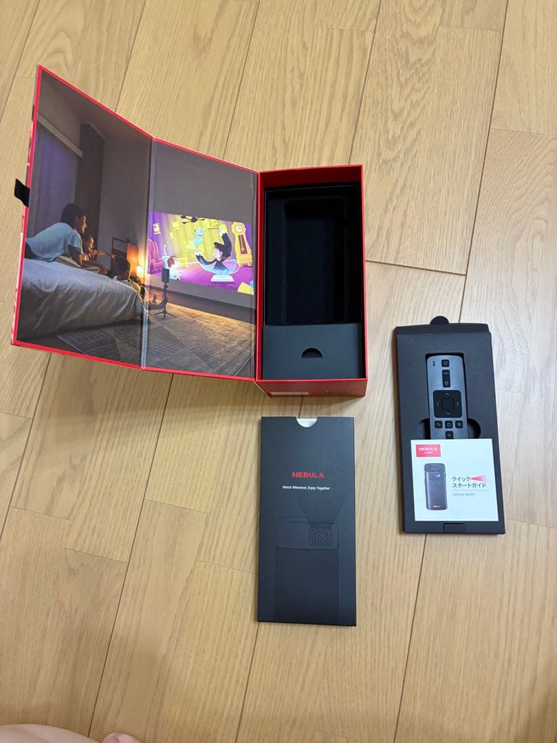 よし　Anker NEBULA Apollo プロジェクター 三脚セット