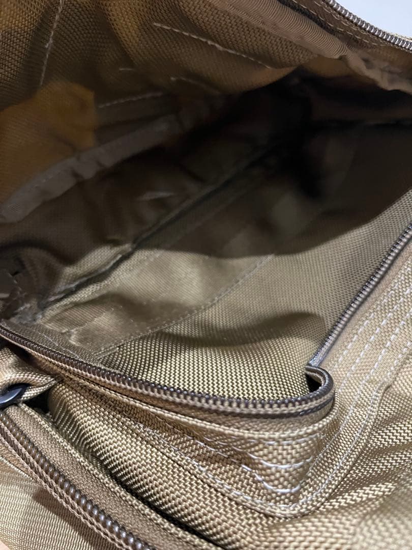 BRIEFING × BEAMS PLUS 別注 3WAY BAG コヨーテ