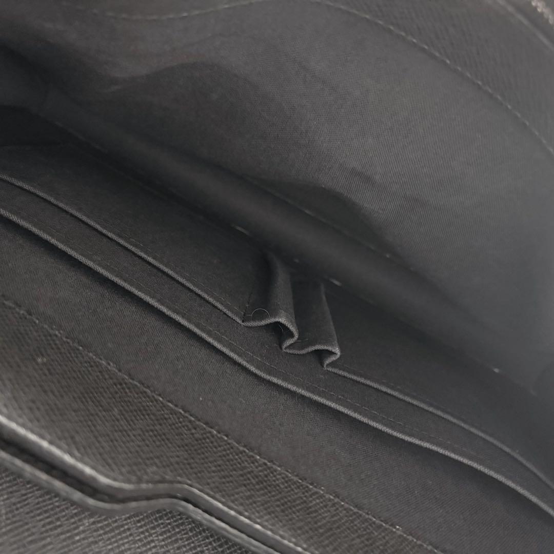 ルイ ヴィトン ビジネスバッグ ネオ ロブスト 2 アルドワーズ タイガ