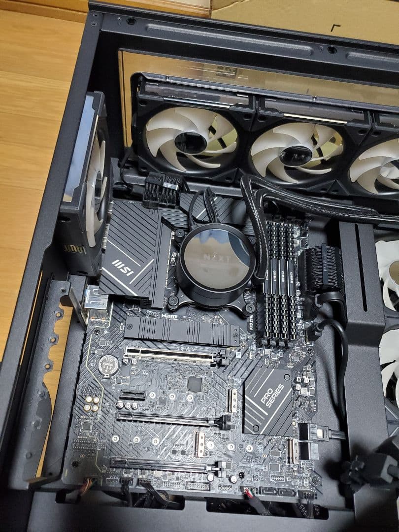 i7-13700KF コルセアメモリ16gb×４ msi z790-p