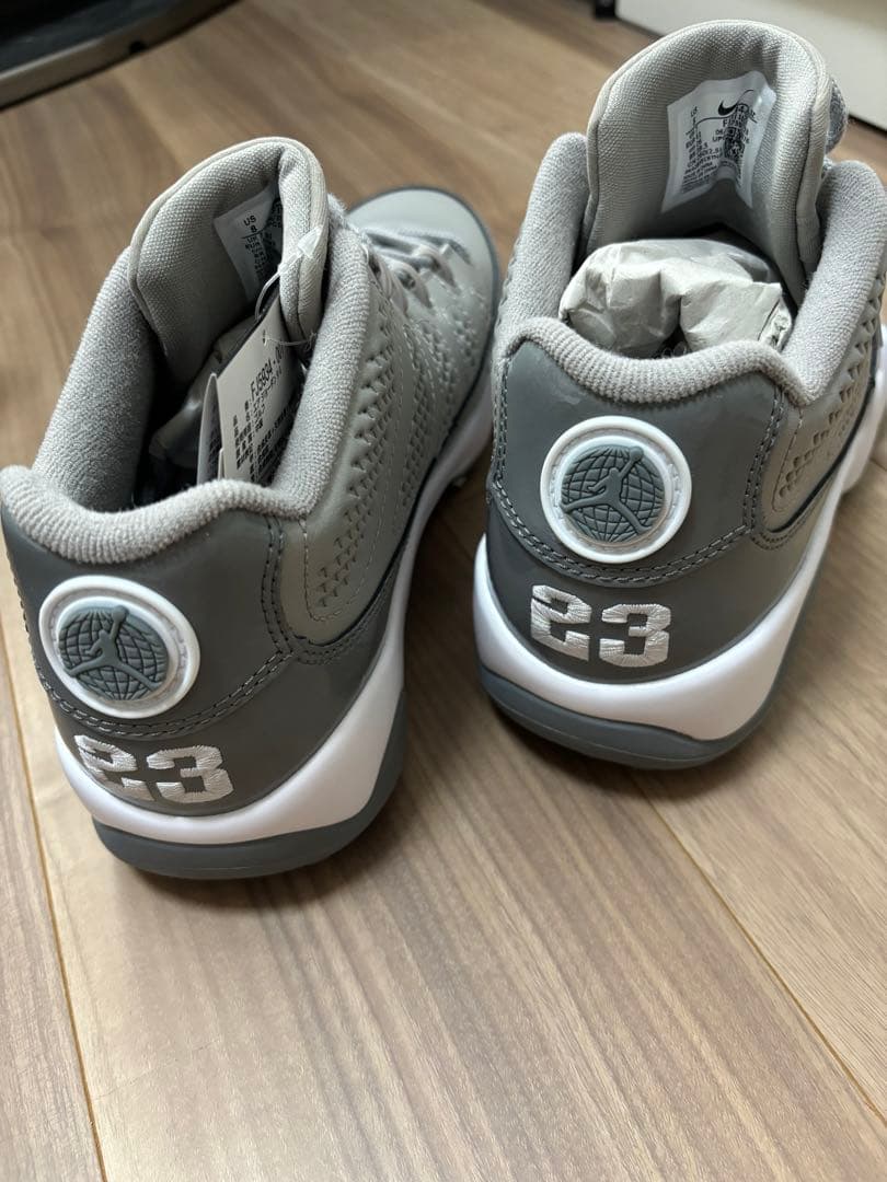 Air Jordan 9 G グレー 8 (US) 値下