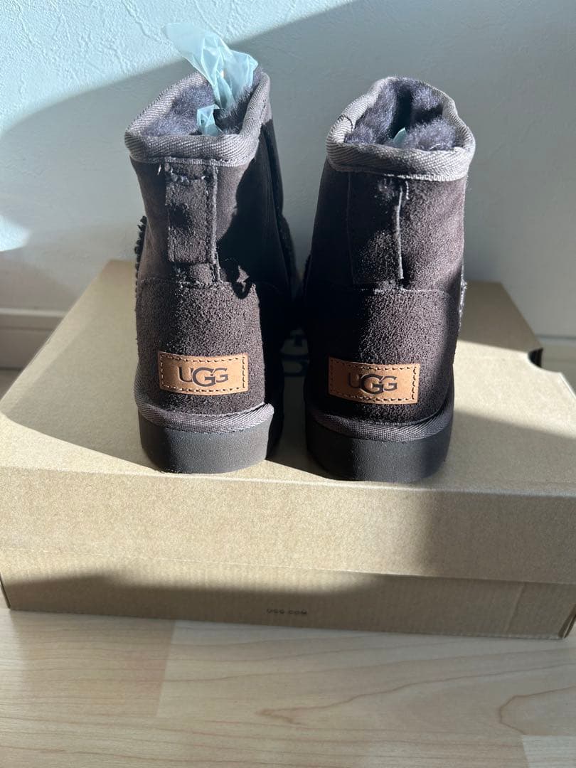 新品23cm UGG CLASSIC MINI ブラウン