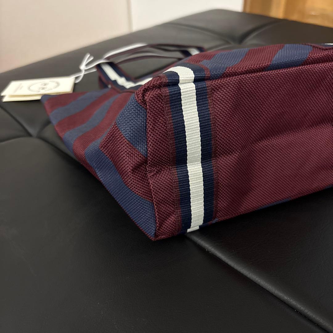 ◉ロンドン本店限定◉【新品・未使用タグ付】小サイズ　ユニバーサルバッグエコバッグ