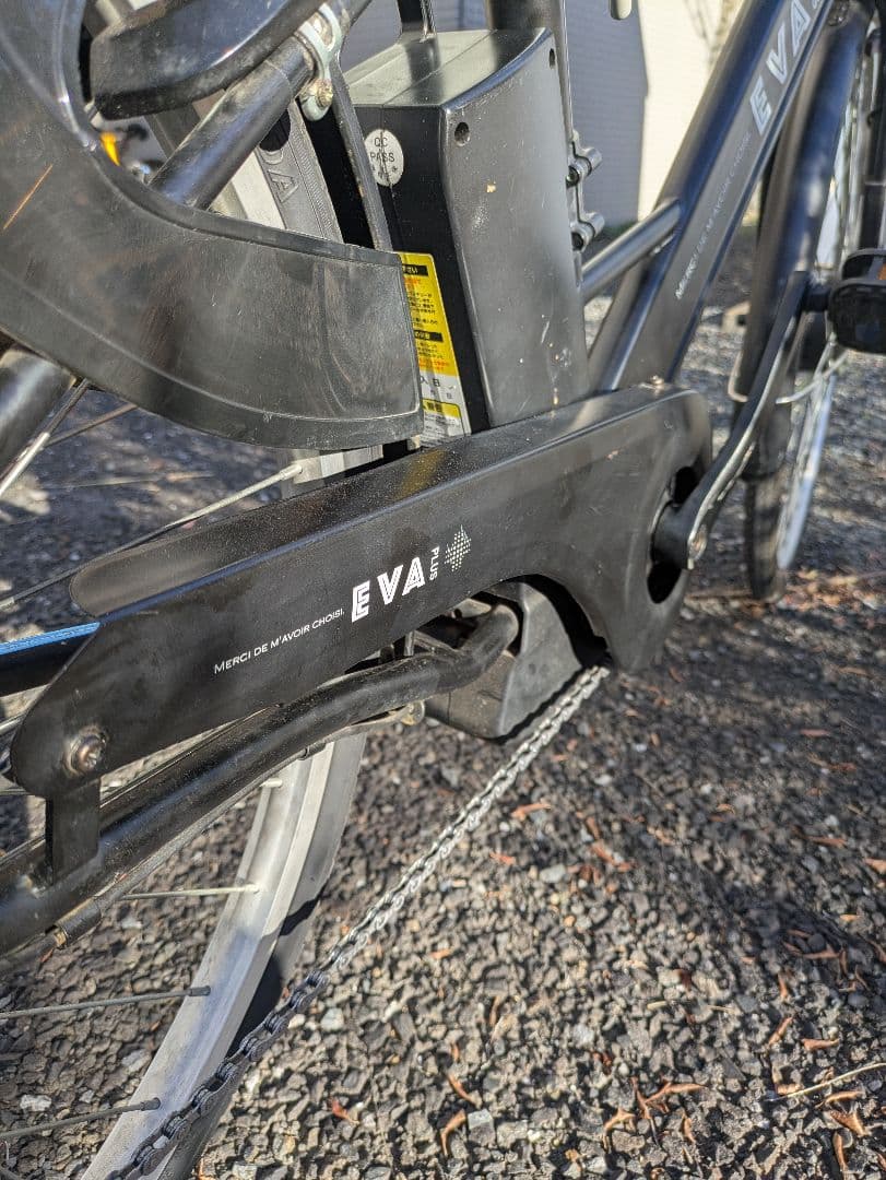 【直接引取限定】電動アシスト自転車　後輪タイヤ、チェーン類新品　バッテリー3つ