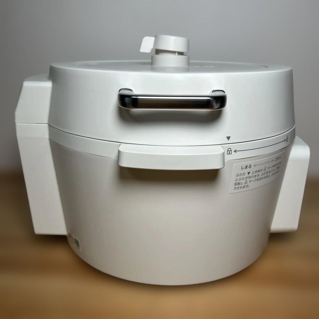 アイリスオーヤマ 電気圧力鍋「PC-MA4-W」ホワイト ★超美品‼︎ 保管品
