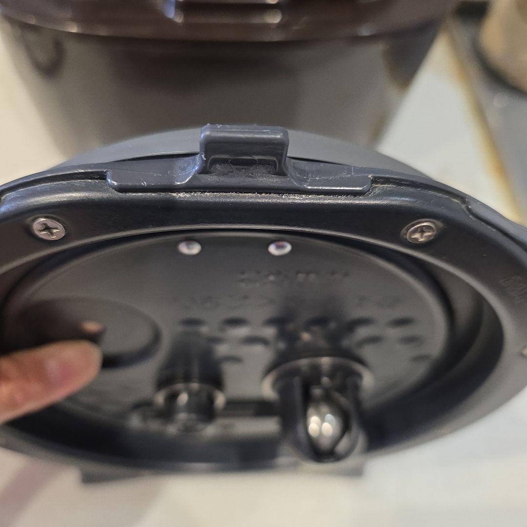 象印 NW-JC10 炊飯器 100V 124W