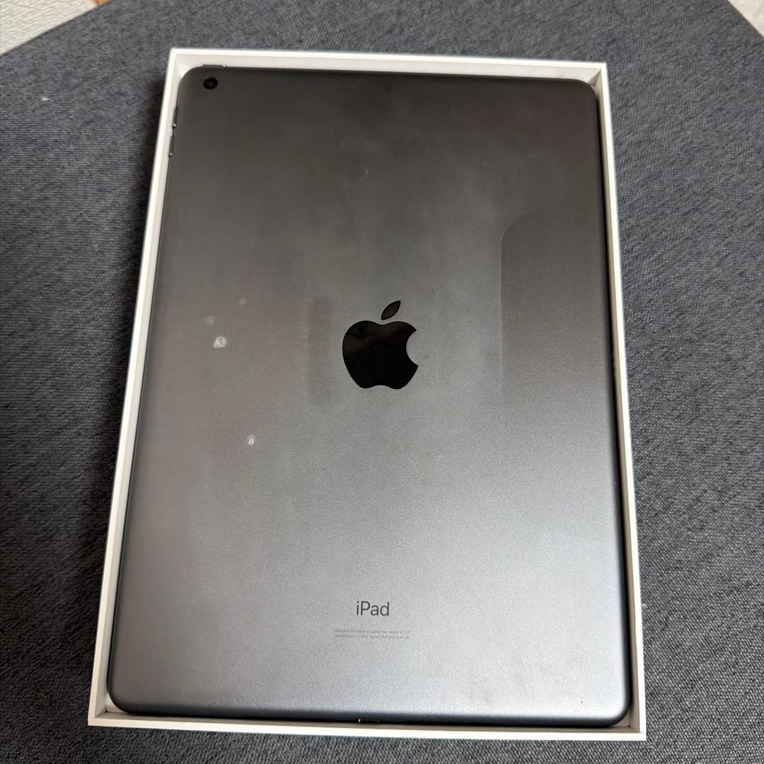 Apple iPad (第7世代) 32GB Space Gray