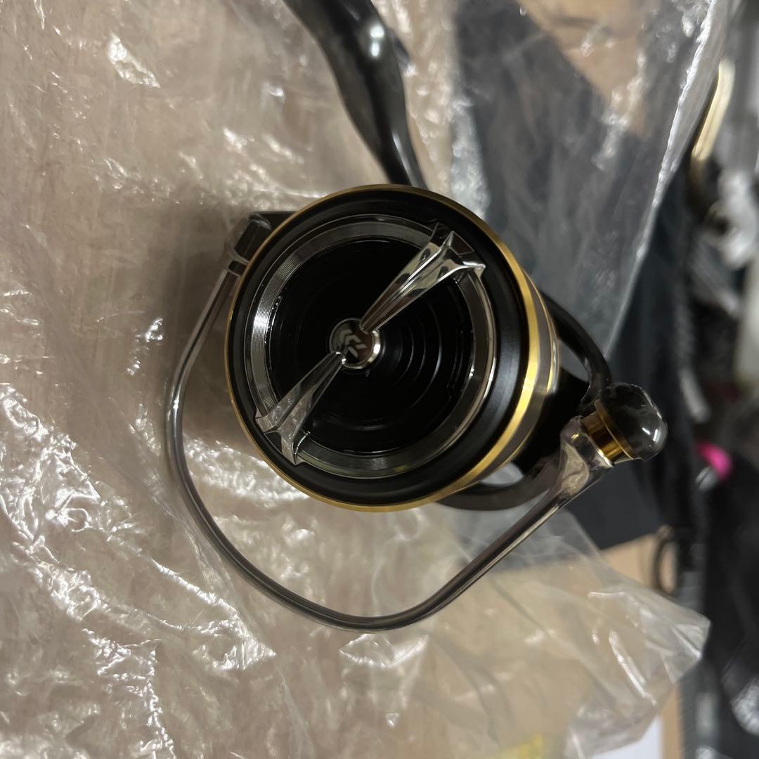 ダイワルビアス DAIWA 20LUVIAS 4000-CXH フルベアリング可