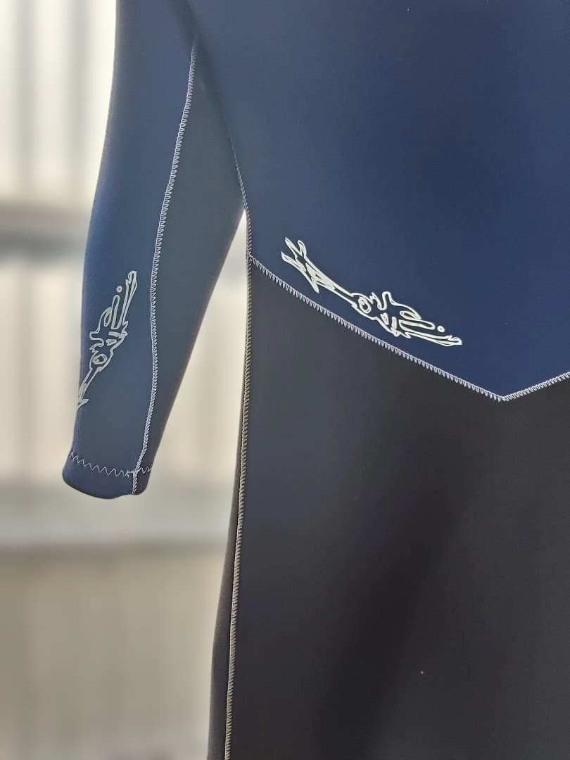 ！専用！国産 ウエットスーツ DOVE カスタムメイド