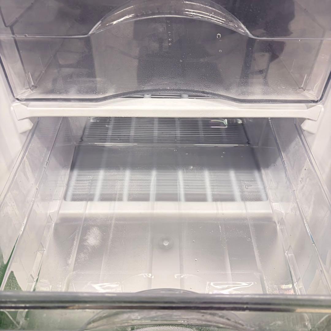 650 2024年製　イチオシ　冷蔵庫　小型　100L以上　洗濯機も有　極美品