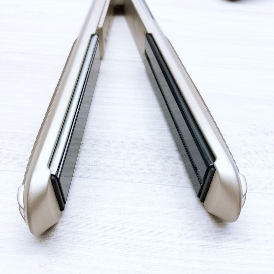 ほぼ未使用☺️ヤーマン フォトイオン スムース ストレート YJHB0N