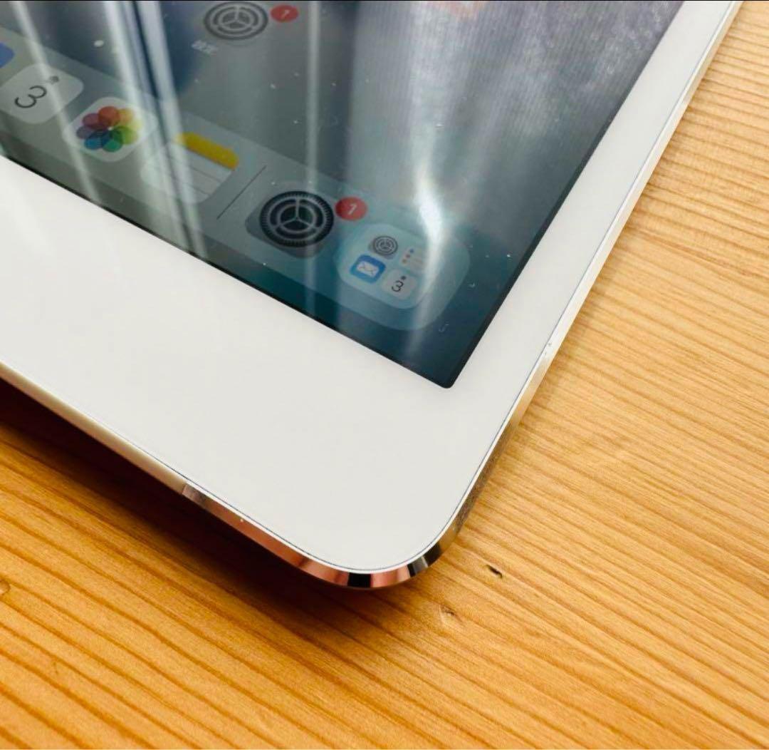 ♪ iPad mini4 16GB 本体と新品のキーボードつき♪