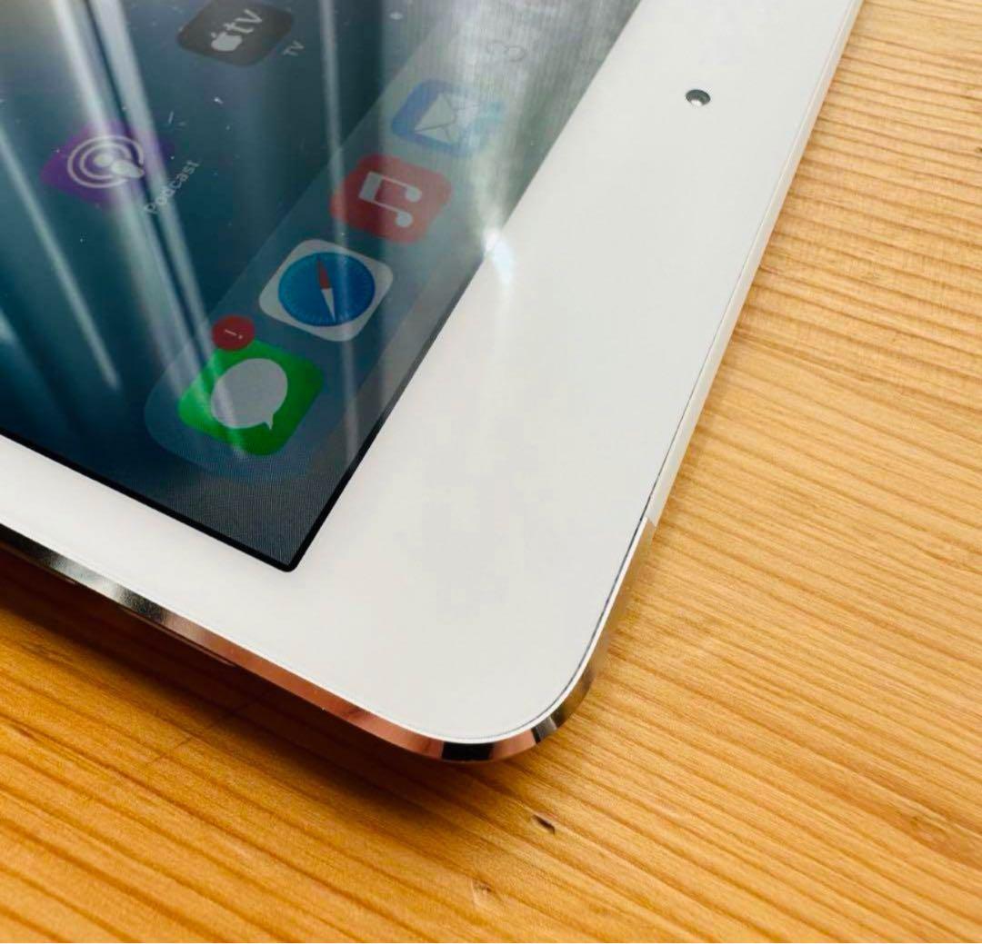 ♪ iPad mini4 16GB 本体と新品のキーボードつき♪
