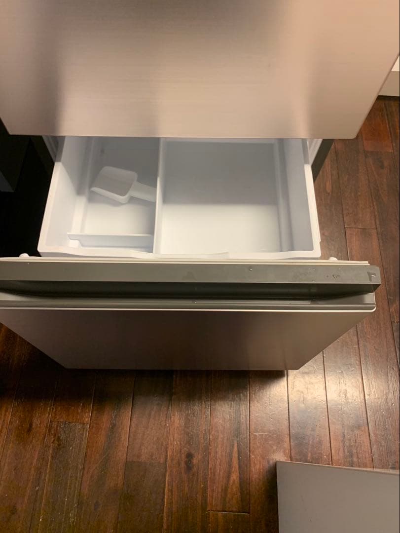 ＊東京都付近取引限定＊美品　日立 R-V32RV 冷凍冷蔵庫　315L