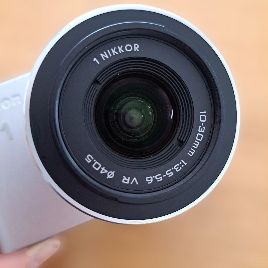 Nikon 1 J1 ズームレンズキット