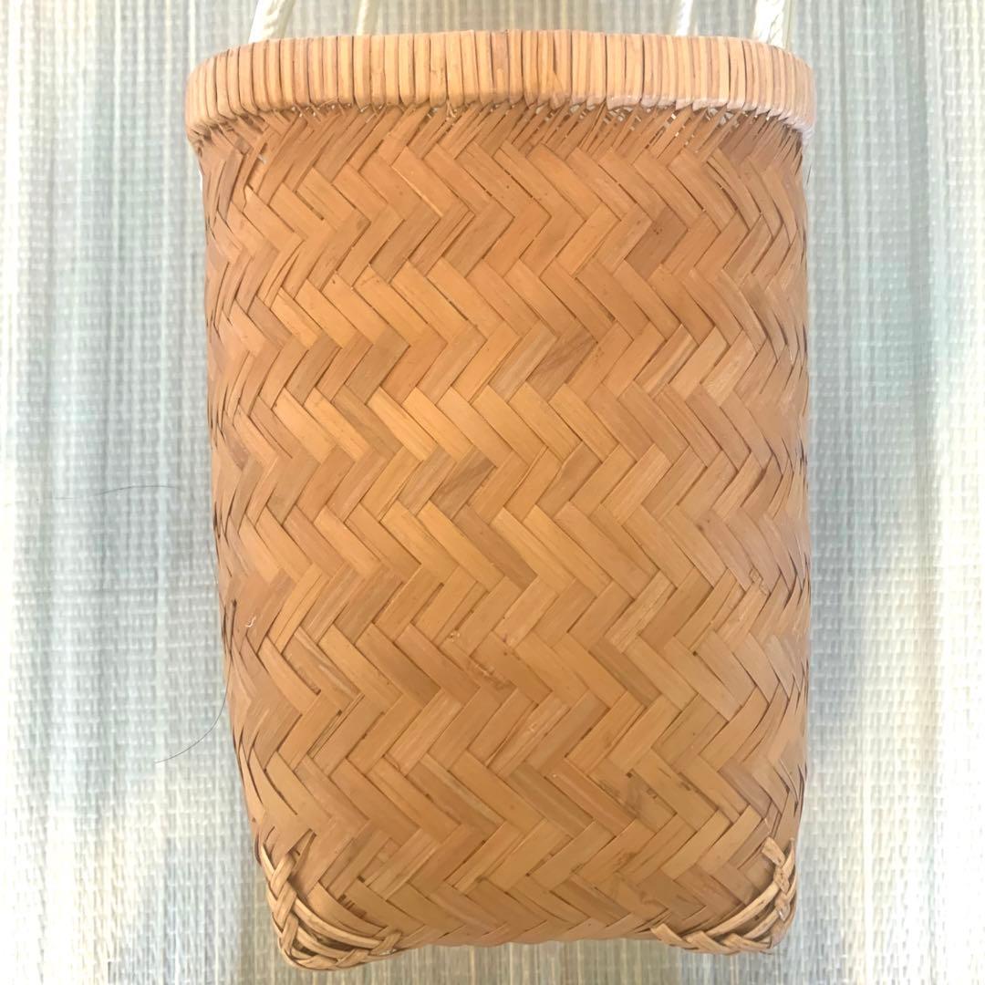 鳥越竹細工　市場かご●特選●貴重●取手部ビニール 岩手県産