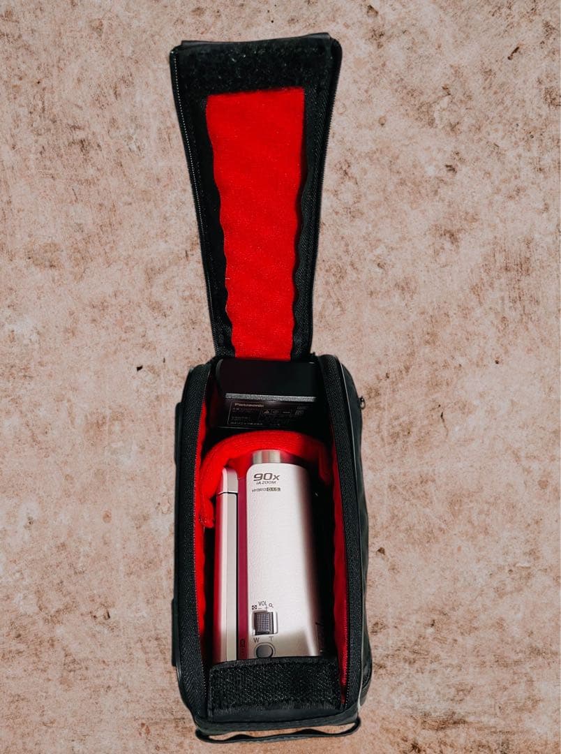 （美品）Panasonic HC-W590M ビデオカメラ ホワイト色