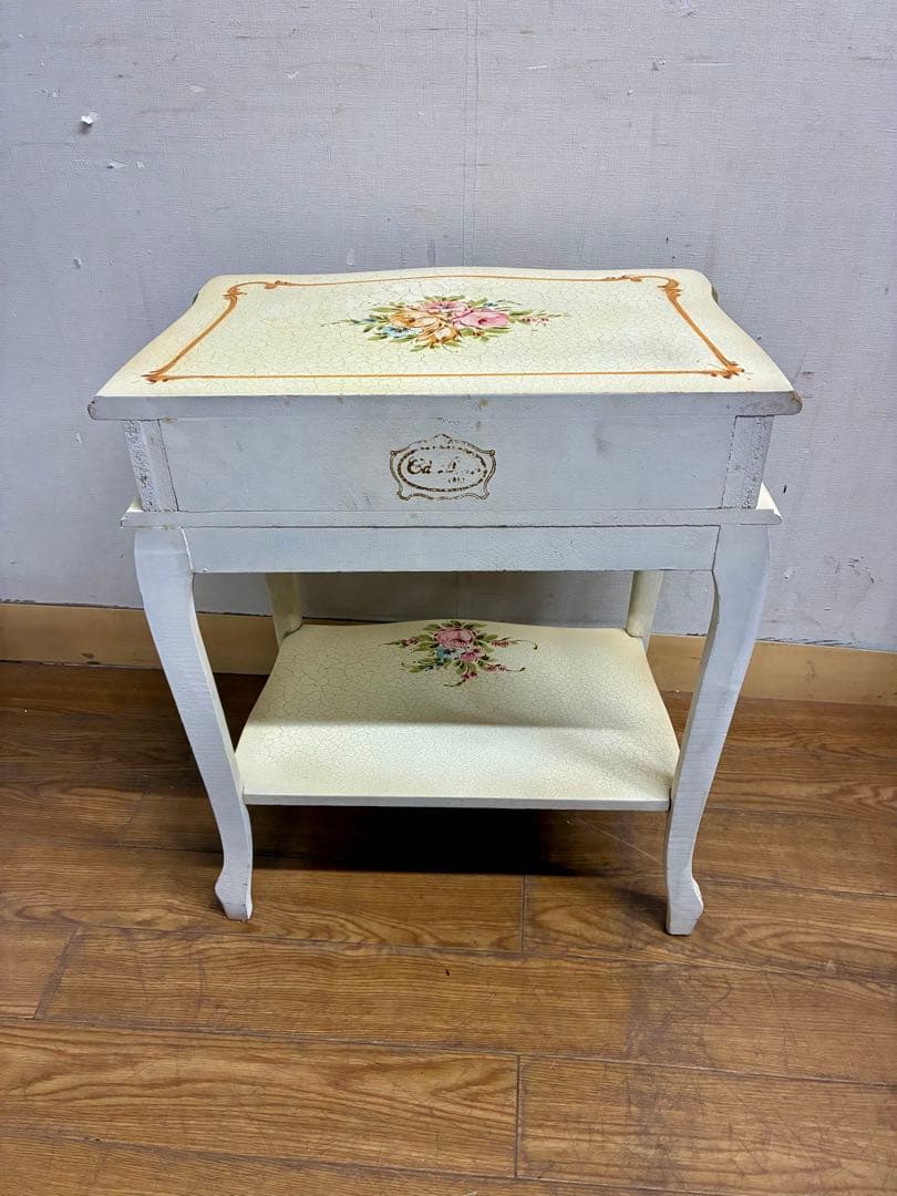 管398☆イタリア製☆ロココ調☆姫家具☆ヒビ加工☆サイドテーブル