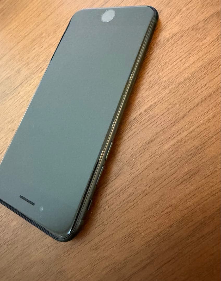 ◆美品◆iPhoneSE 第二世代 バッテリー純正85%＋iFace