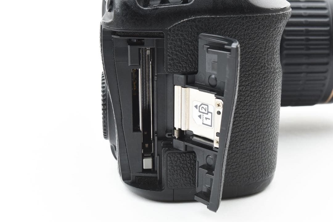 一眼レフカメラ Canon EOS 5D mark III標準レンズセット