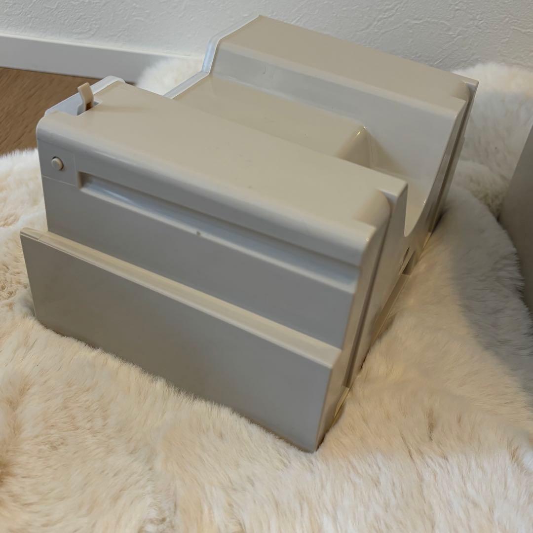 【美品】アイリスオーヤマ コンプレッサー除湿機5.6L KIJC-J56