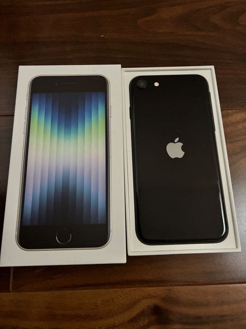 【iPhone SE 3】128GB ミッドナイト （第3世代） おまけ付
